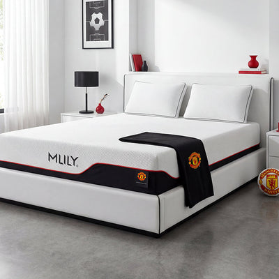 MLILY Manchester United Dream Memory Foam Mattress — room view